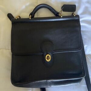 Coach vintage black leather purse 9927